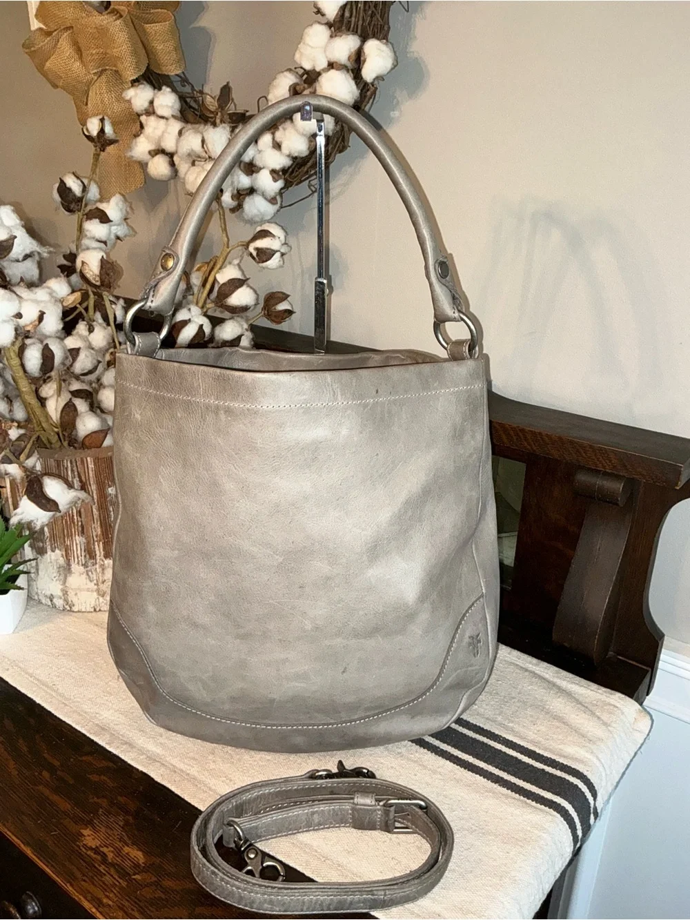 Frye Melissa Leather Hobo Crossbody Bag Ice Light Gray MSRP $388